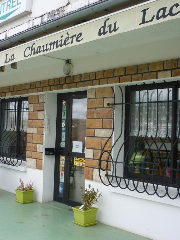 Hotel Restaurant La Chaumiere Du Lac Clairvaux-les-Lacs Exterior foto